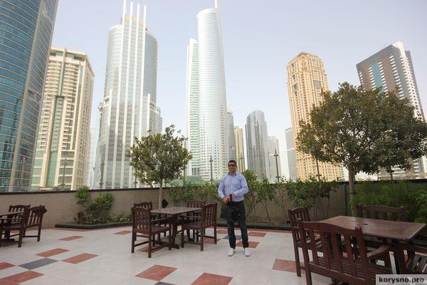 Наши в Дубае: "Бедных здесь нет. В Дубае живут только богатые или очень богатые люди"