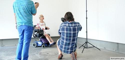 Джиллиан Меркадо: мода на инвалидной коляске