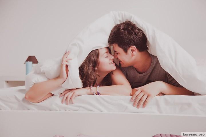 11 вещей, которые девушки любят в постели, но стесняются в этом признаться