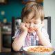 4 способа воспитать нездоровое отношение к еде у ребенка