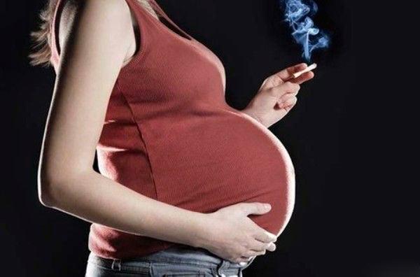 Курение во время беременности — как отражается на ребенке и какой вред может нанести