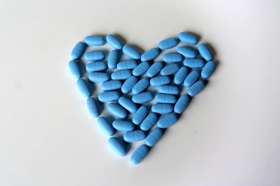 «Виагра»: как работает чудо-таблетка и поможет ли она женщинам?