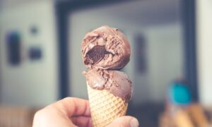 Какое мороженое можно есть, если вы на диете. Объяснила диетолог